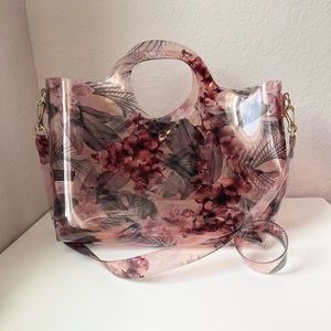 Vince Camuto - Floral Oasis Lonna Printed Tote